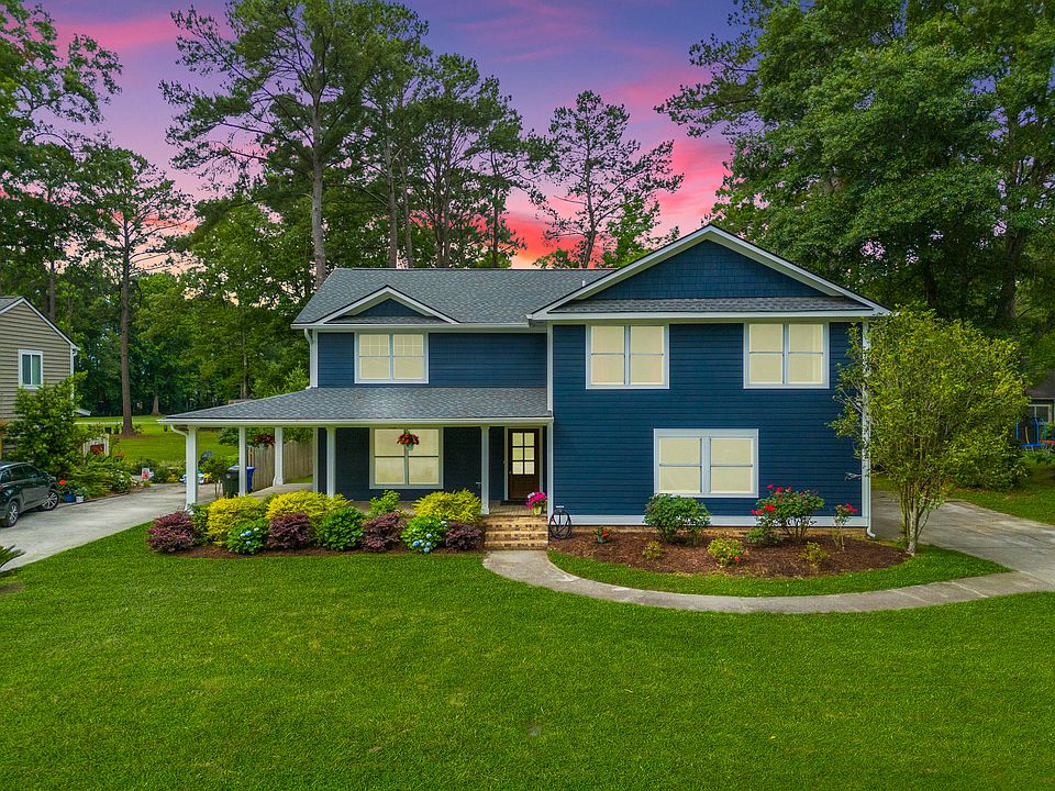 Blue two-story residential home in Shadowmoss